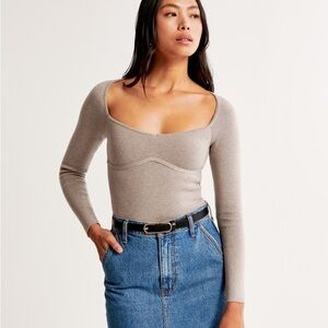 Abercrombie & Fitch • Long Sleeve Sweetheart Bodysuit Sweater